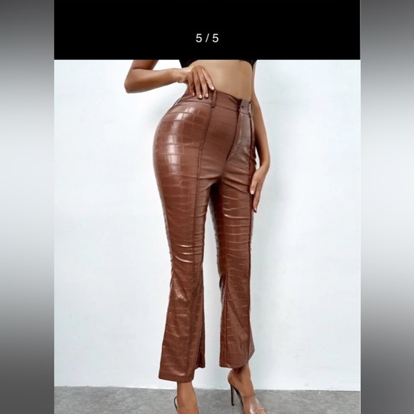 CROCODILE LEATHER PANTS - Picture 5 of 6